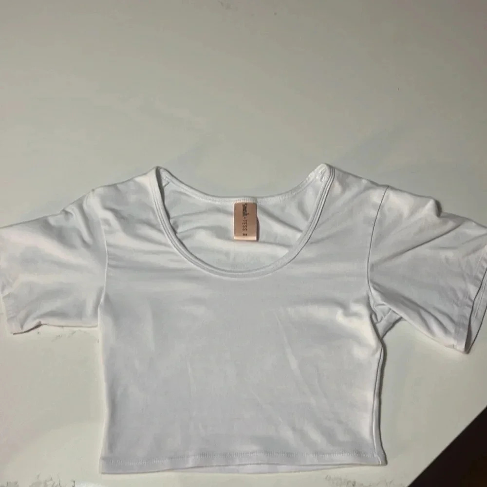 Smash + Tess White  Bamboo Cotton and‎ Spandex Crop top. Size XXS - Picture 4 of 9